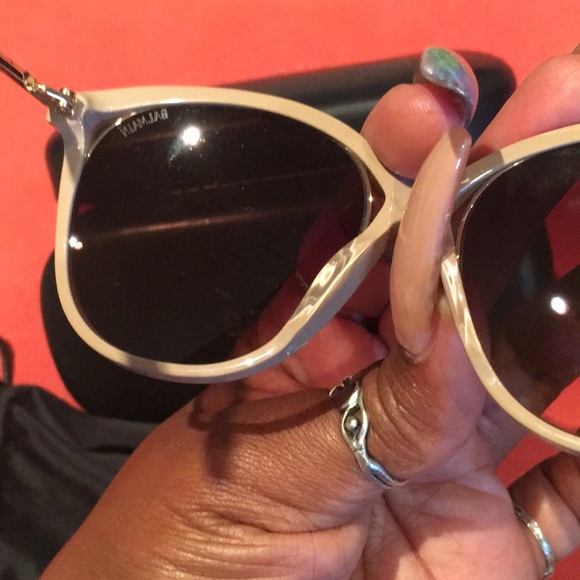 *SOLD Balmain Sunglasses (camel color) - Picture 3 of 8